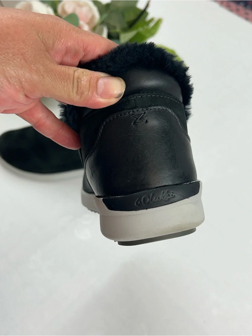Black Fleece-Lined Slip-On Women’s Shoes